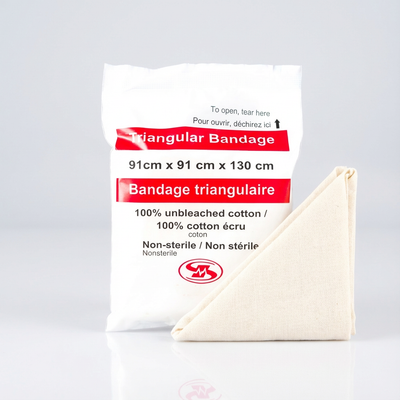 Bandage triangulaire SuperMedic utilisé comme écharpe pour immobilisation du bras
