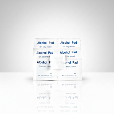 Tampon alcool antiseptique SuperMedic stérile désinfection plaies usage médical
