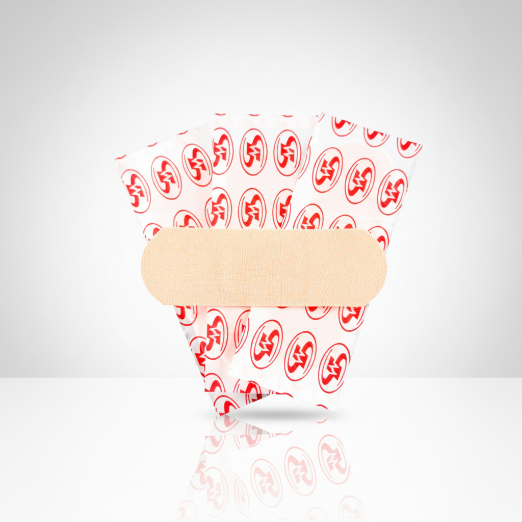 Pansements réguliers 3/4 pouce en tissu SuperMedic - boîte de 100 unités pour premiers soins
